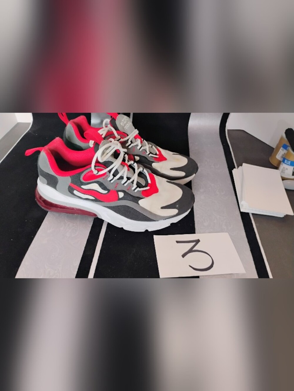 Nike Air Max 270 React Youth 6.5Y Black Red Athletic Running Shoes Sneakers